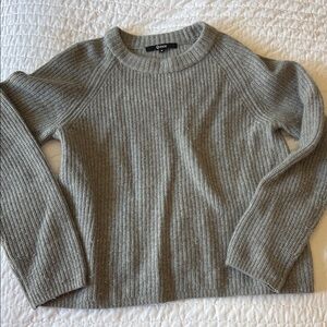 Quince Women's fisherman Sweater in Gray